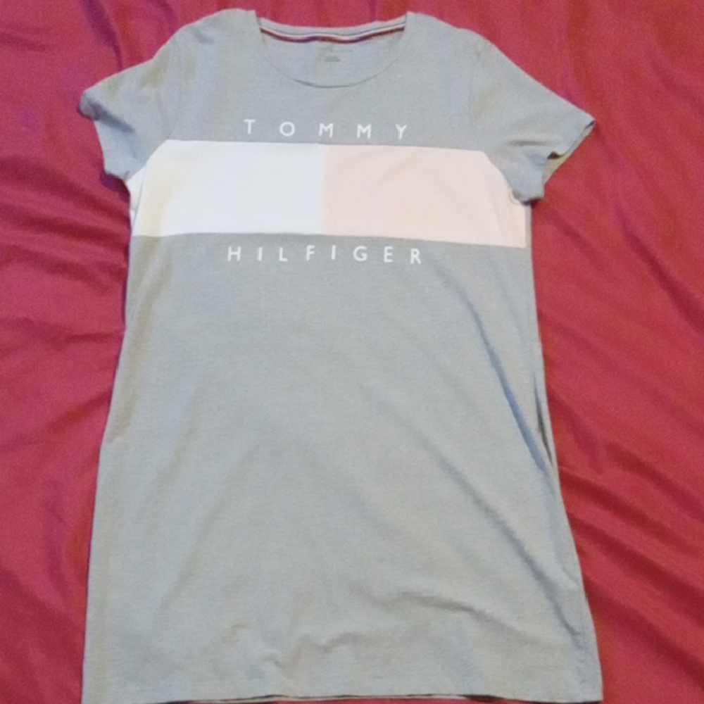 Tommy Hilfiger Gray, White And Pink Logo Dress